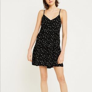 UO Harper Tiered Lace-Up Babydoll Dress